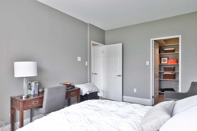 306 - 47 St Clair Ave W, Condo with 2 bedrooms, 2 bathrooms and 1 parking in Toronto ON | Image 5