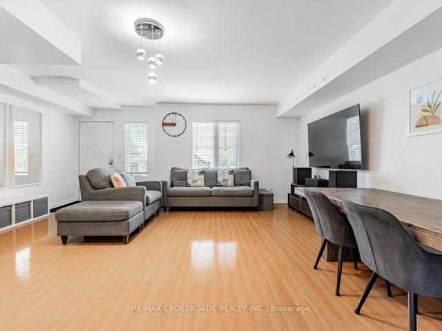 1037 - 3037 Finch Ave W, Townhouse with 3 bedrooms, 2 bathrooms and 1 parking in Toronto ON | Image 27
