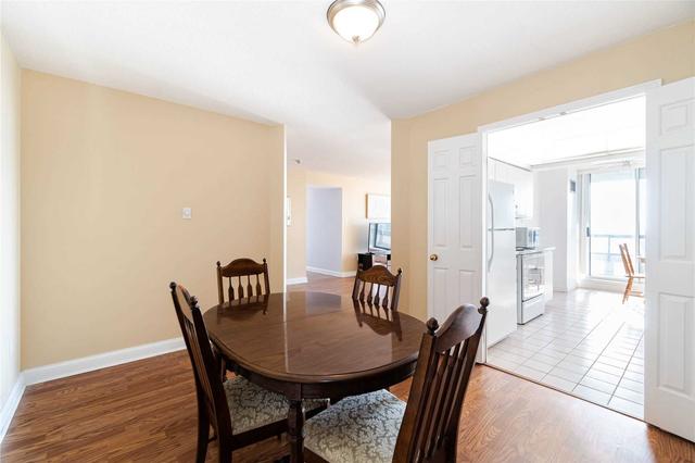1104 - 24 Hanover Rd, Condo with 2 bedrooms, 2 bathrooms and 2 parking in Brampton ON | Image 5