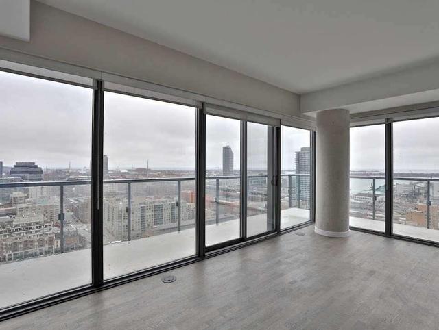 2501 - 60 Colborne St, Condo with 3 bedrooms, 3 bathrooms and 2 parking in Toronto ON | Image 9