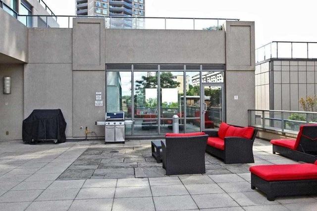 1202 - 500 St Clair Ave W, Condo with 2 bedrooms, 2 bathrooms and 1 parking in Toronto ON | Image 18