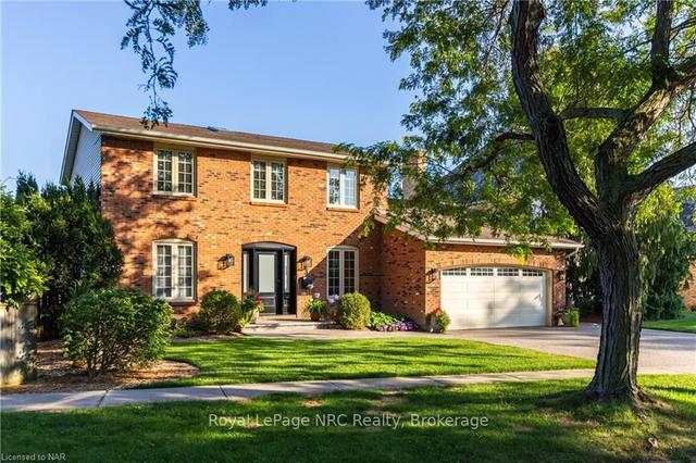 3 Port Royal Cres, House detached with 4 bedrooms, 4 bathrooms and 5 parking in St. Catharines ON | Image 1