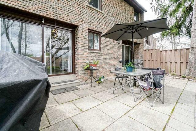 50 - 2605 Woodchester Dr, Townhouse with 4 bedrooms, 4 bathrooms and 2 parking in Mississauga ON | Image 23
