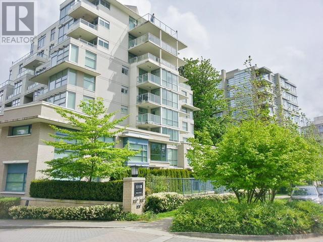 802 - 9262 University Crescent, Condo with 2 bedrooms, 2 bathrooms and 1 parking in Burnaby BC | Image 20