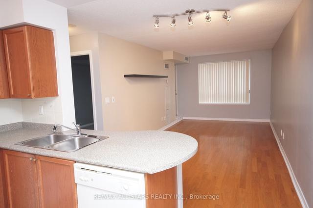 1001 - 11 Oneida Cres, Condo with 1 bedrooms, 1 bathrooms and 1 parking in Richmond Hill ON | Image 11
