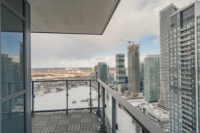 3707 - 2220 Lake Shore Blvd W, Condo with 2 bedrooms, 2 bathrooms and 1 parking in Toronto ON | Image 14