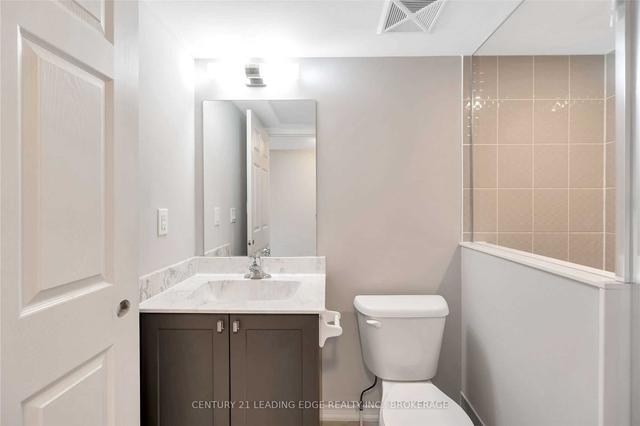 365 - 515 Kingbird Grve, House attached with 2 bedrooms, 3 bathrooms and 1 parking in Toronto ON | Image 28