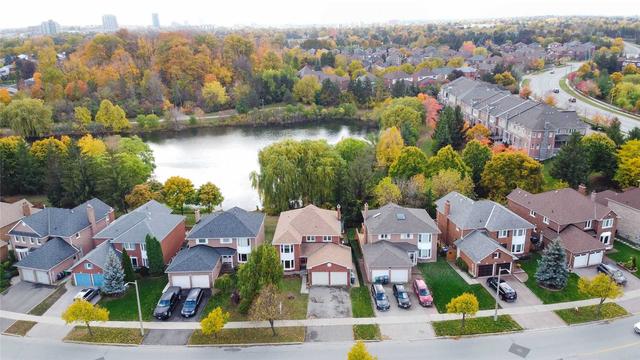 80 Laurelcrest St, House detached with 4 bedrooms, 3 bathrooms and 4 parking in Brampton ON | Image 20