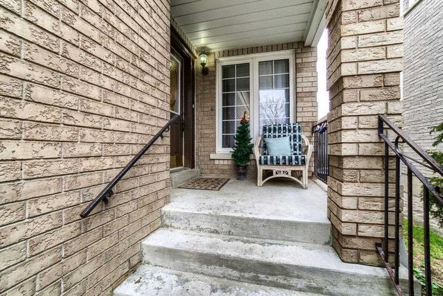 24 Hillpath Cres, House detached with 3 bedrooms, 4 bathrooms and 6 parking in Brampton ON | Image 12
