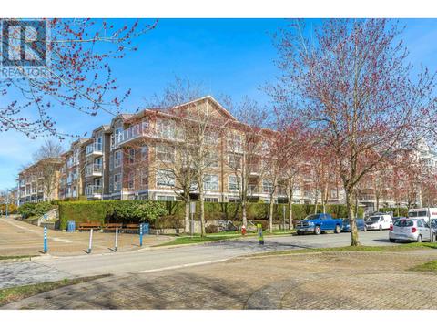 136 - 5880 Dover Crescent, Condo with 2 bedrooms, 2 bathrooms and 2 parking in Richmond BC | Card Image