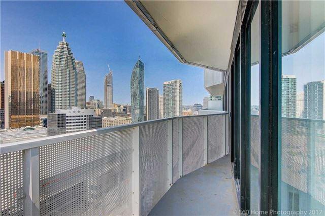 2102 - 88 Harbour St, Condo with 1 bedrooms, 1 bathrooms and null parking in Toronto ON | Image 17