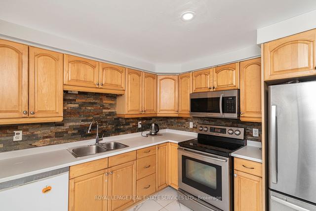 172 Banbury Rd, House detached with 3 bedrooms, 2 bathrooms and 3 parking in Brantford ON | Image 6