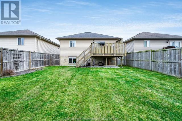 123 Manning Drive, House detached with 3 bedrooms, 2 bathrooms and null parking in Chatham Kent ON | Image 36