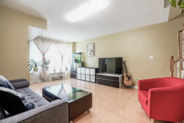 1605 - 19 Rosebank Dr, Townhouse with 3 bedrooms, 3 bathrooms and 2 parking in Toronto ON | Image 5