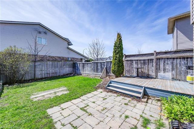 74 Fallowfield Drive, House semidetached with 4 bedrooms, 1 bathrooms and 2 parking in Kitchener ON | Image 35