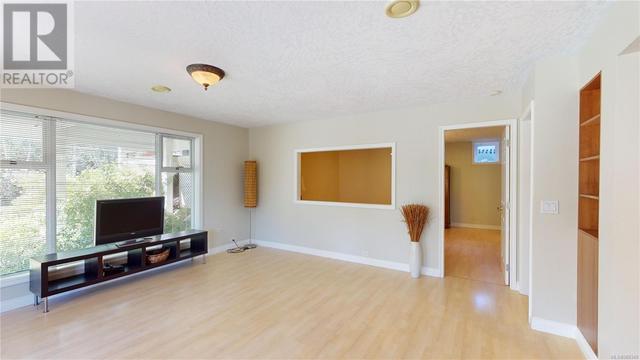 2136 Pan Dion Pl, House detached with 4 bedrooms, 4 bathrooms and 10 parking in Sooke BC | Image 61