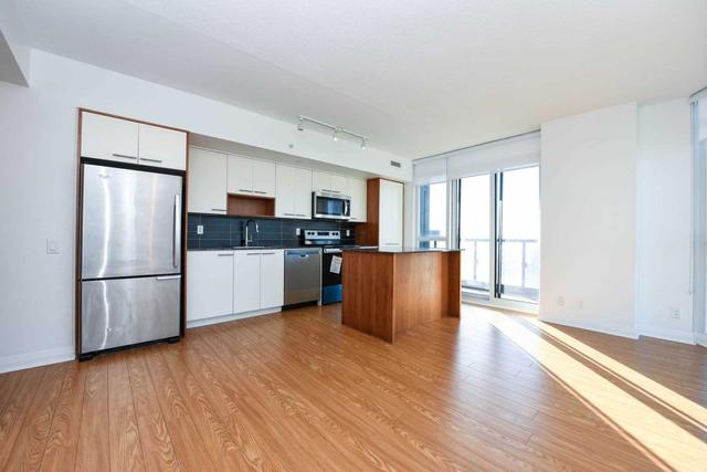1610 - 5 Valhalla Inn Rd, Condo with 1 bedrooms, 1 bathrooms and 1 parking in Toronto ON | Image 7