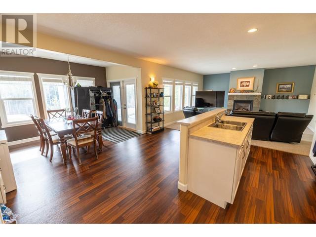 2434 Mctavish Road, House detached with 5 bedrooms, 3 bathrooms and null parking in Prince George BC | Image 18