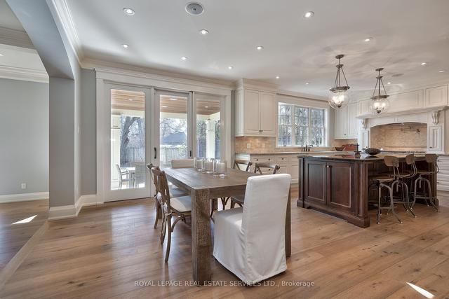 1030 Cedar Grove Blvd, House detached with 4 bedrooms, 5 bathrooms and 9 parking in Oakville ON | Image 6