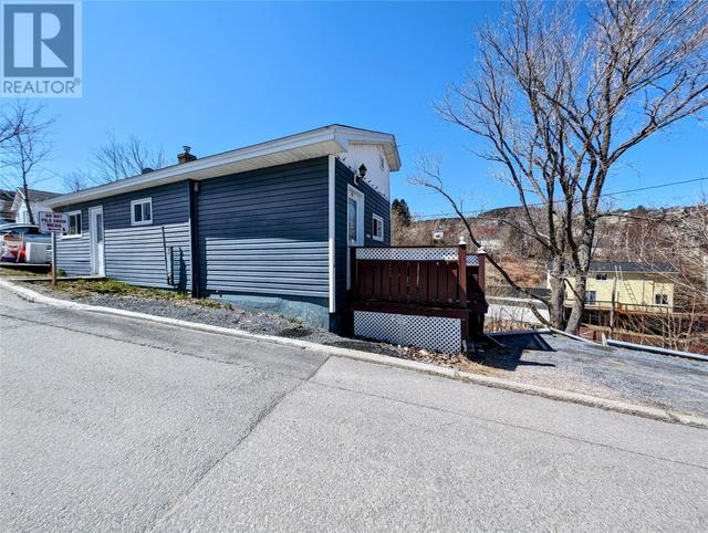 74 Valley Road, House detached with 2 bedrooms, 1 bathrooms and null parking in Corner Brook NL | Image 18