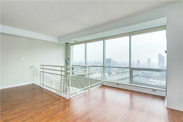 Sph3409 - 10 Yonge St, Condo with 1 bedrooms, 2 bathrooms and 1 parking in Toronto ON | Image 12
