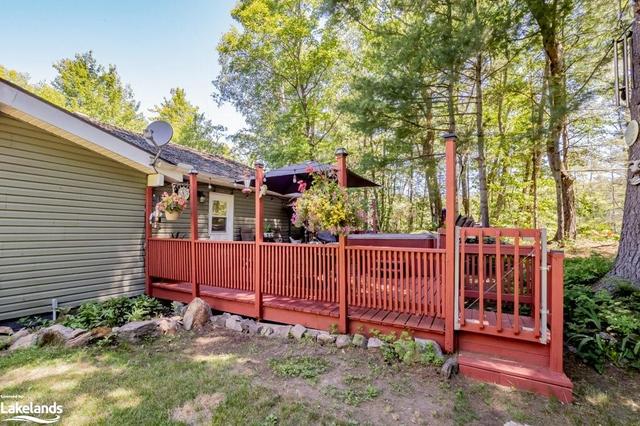 1197 South Kahshe Lake Road, House detached with 3 bedrooms, 1 bathrooms and 6 parking in Gravenhurst ON | Image 29