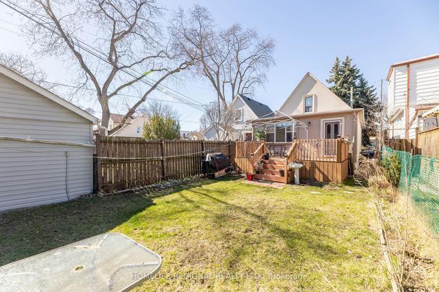 77 Eileen Ave, House detached with 3 bedrooms, 2 bathrooms and 1 parking in Toronto ON | Image 27