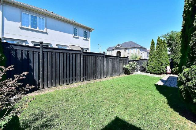 546 Vellore Woods Blvd, House detached with 3 bedrooms, 4 bathrooms and 4 parking in Vaughan ON | Image 20