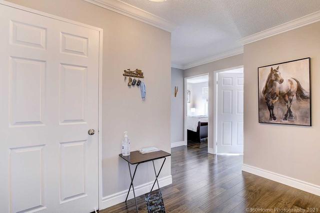 1402 - 30 Malta Ave, Condo with 3 bedrooms, 2 bathrooms and 1 parking in Brampton ON | Image 20