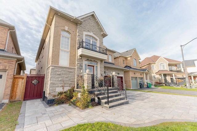 8 Orangeblossom Tr, House detached with 4 bedrooms, 6 bathrooms and 6 parking in Brampton ON | Image 23