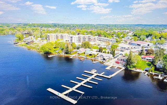 402 - 19b West Street North, Condo with 2 bedrooms, 2 bathrooms and 1 parking in Kawartha Lakes ON | Image 12
