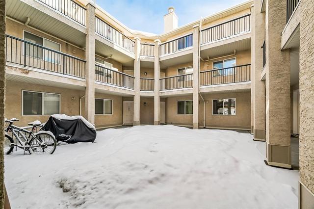 203 - 3912 Stanley Road Sw, Condo with 2 bedrooms, 1 bathrooms and 1 parking in Calgary AB | Image 3