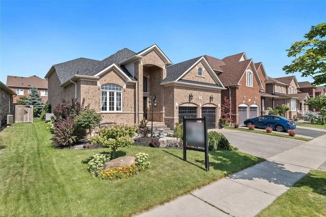1697 Clearbrook Dr, House detached with 3 bedrooms, 3 bathrooms and 6 parking in Oshawa ON | Image 12