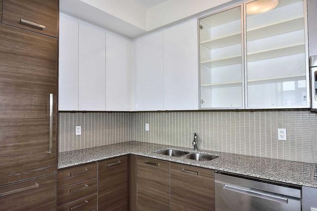 lph203 - 5168 Yonge St, Condo with 2 bedrooms, 3 bathrooms and 2 parking in Toronto ON | Image 13