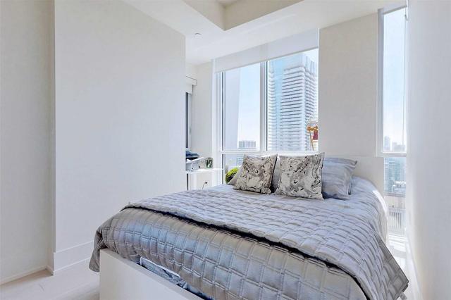 lph01 - 1 Yorkville Ave, Condo with 3 bedrooms, 4 bathrooms and 2 parking in Toronto ON | Image 17