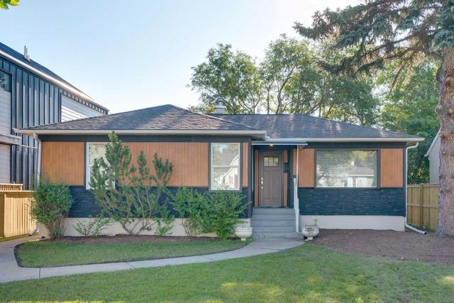 1632 7a Street Nw, House detached with 3 bedrooms, 2 bathrooms and 2 parking in Calgary AB | Image 1