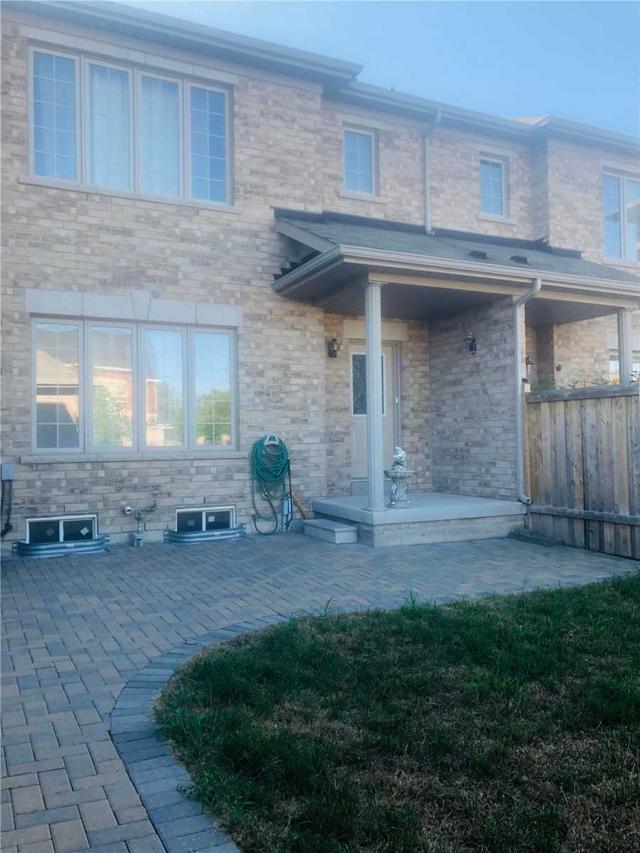 43 Vettese Crt, House attached with 3 bedrooms, 3 bathrooms and 4 parking in Markham ON | Image 4