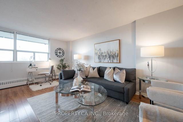 707 - 541 Blackthorn Ave, Condo with 1 bedrooms, 1 bathrooms and 1 parking in Toronto ON | Image 6