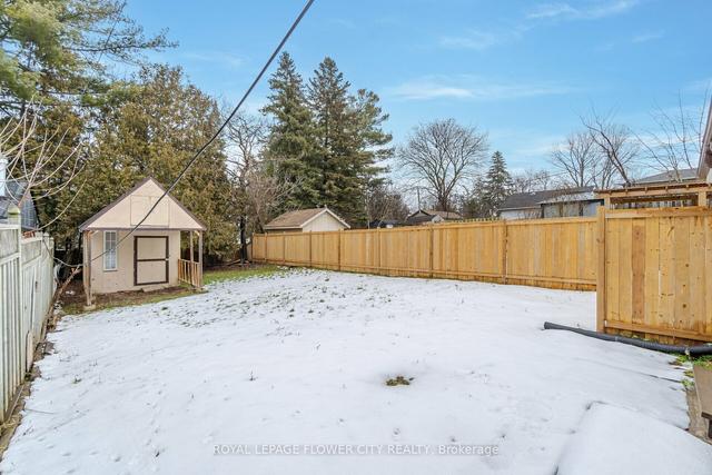 189 Dundas St N, House semidetached with 2 bedrooms, 2 bathrooms and 5 parking in Cambridge ON | Image 26