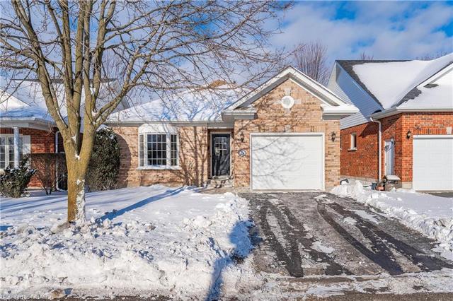 28 Beechlawn Boulevard, House detached with 2 bedrooms, 1 bathrooms and 2 parking in Guelph ON | Image 1
