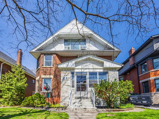 28 Hurndale Ave, House detached with 5 bedrooms, 4 bathrooms and 4 parking in Toronto ON | Image 12