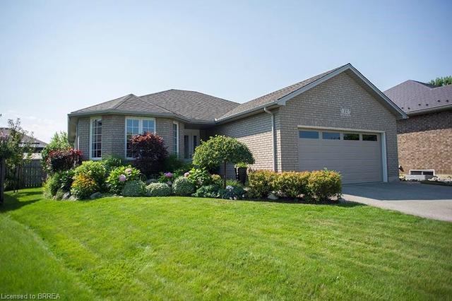 12 Kimberly Court, House detached with 5 bedrooms, 2 bathrooms and 6 parking in Brantford ON | Image 2