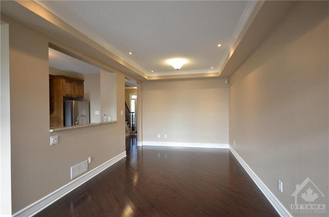 869 Kennacraig Private, Townhouse with 3 bedrooms, 4 bathrooms and 2 parking in Ottawa ON | Image 10