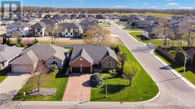 41 Whelan Drive, House detached with 3 bedrooms, 2 bathrooms and null parking in Amherstburg ON | Image 34