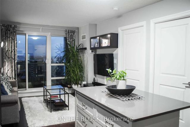2306 - 2015 Sheppard Ave E, Condo with 1 bedrooms, 1 bathrooms and 1 parking in Toronto ON | Image 15