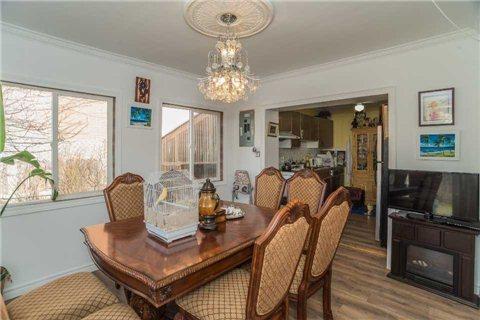 6 Arthur St, House detached with 2 bedrooms, 2 bathrooms and 4 parking in Toronto ON | Image 5