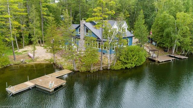 1021 South Kash Lake Lane, House detached with 4 bedrooms, 2 bathrooms and 12 parking in North Frontenac ON | Image 2