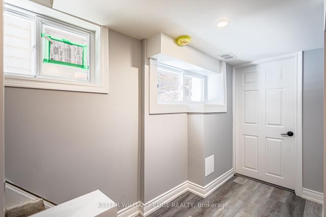 136 Gage Ave S, House detached with 3 bedrooms, 3 bathrooms and 6 parking in Hamilton ON | Image 16