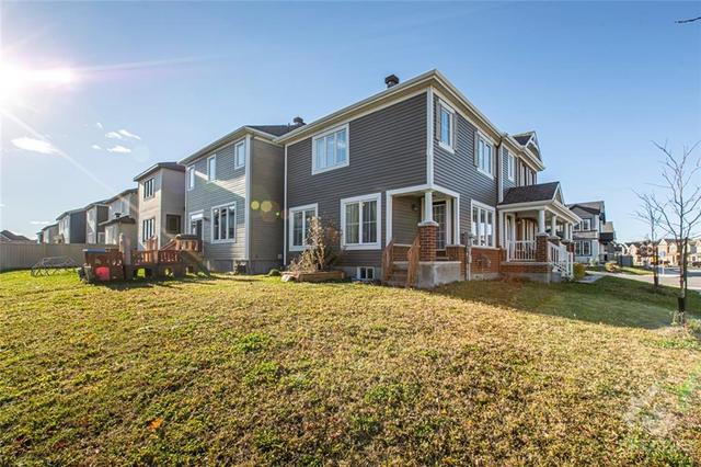 568 Malahat Way, House detached with 4 bedrooms, 3 bathrooms and 4 parking in Ottawa ON | Image 30