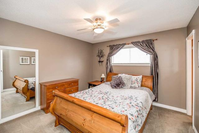 2064 Chantler St, House detached with 3 bedrooms, 3 bathrooms and 6 parking in Innisfil ON | Image 6